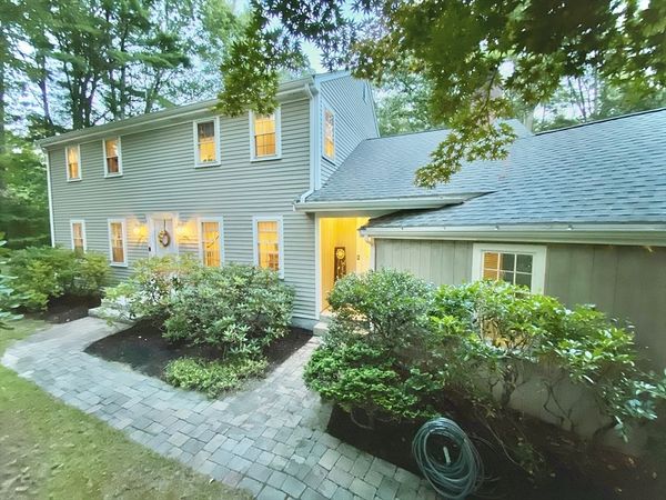 220 Pond Street, Hopkinton, MA 01748