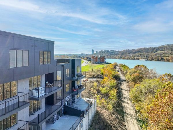 745 Manhattan Boulevard, Unit 403, Dayton, KY 41074