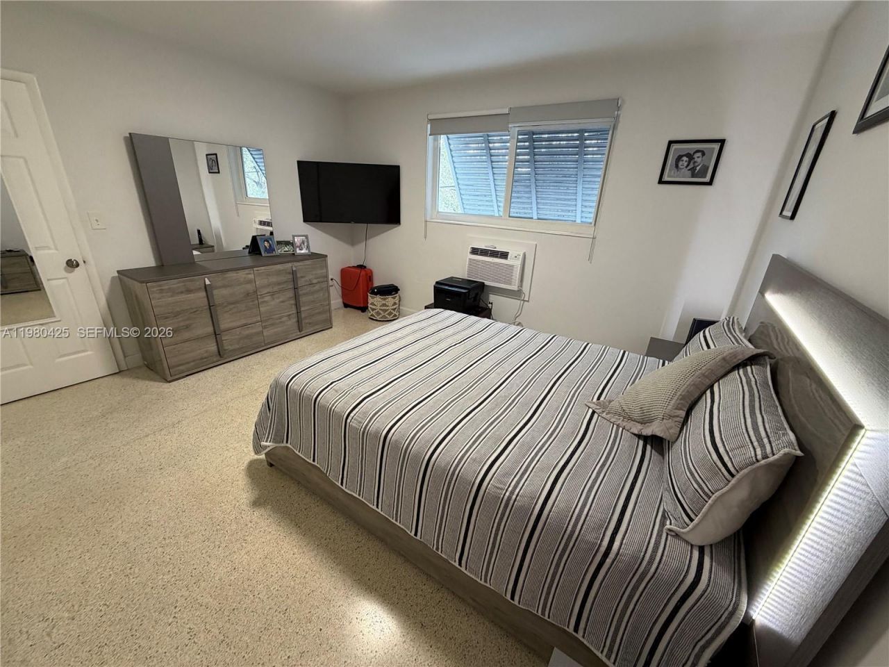 3055 SW 1st Ave , Unit 201, Miami, FL 33129 Photo