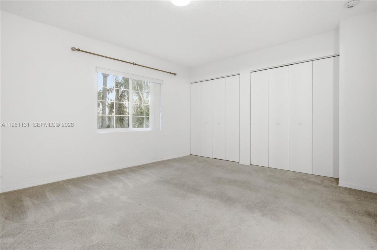 2066 Madeira Dr, Unit 2066, Weston, FL 33327 Photo