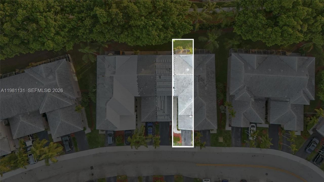 2066 Madeira Dr, Unit 2066, Weston, FL 33327 Photo