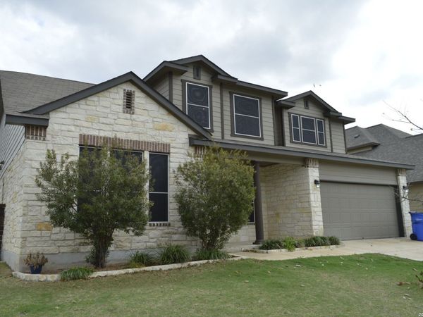 952 Cypress, New Braunfels, TX 78130