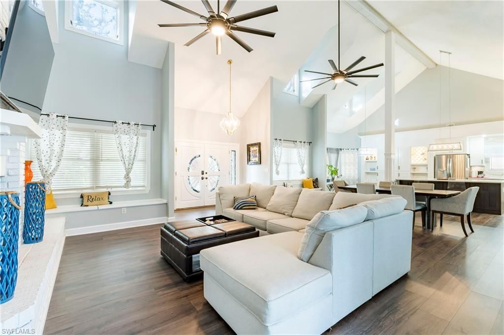 335 Sanctuary Dr , Crystal Beach, FL 34681 Photo