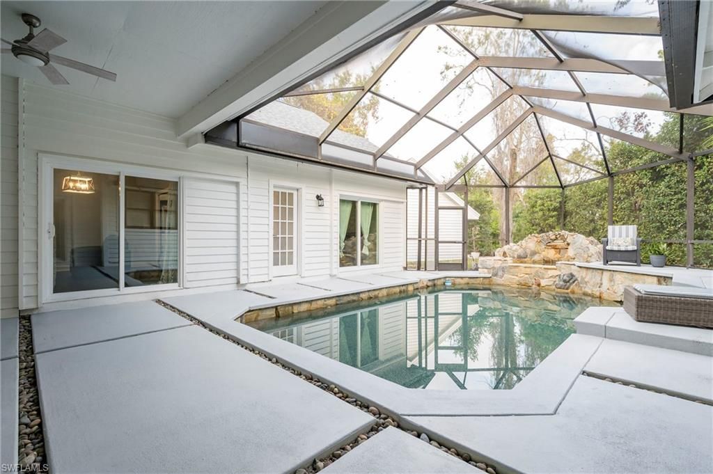 335 Sanctuary Dr , Crystal Beach, FL 34681 Photo