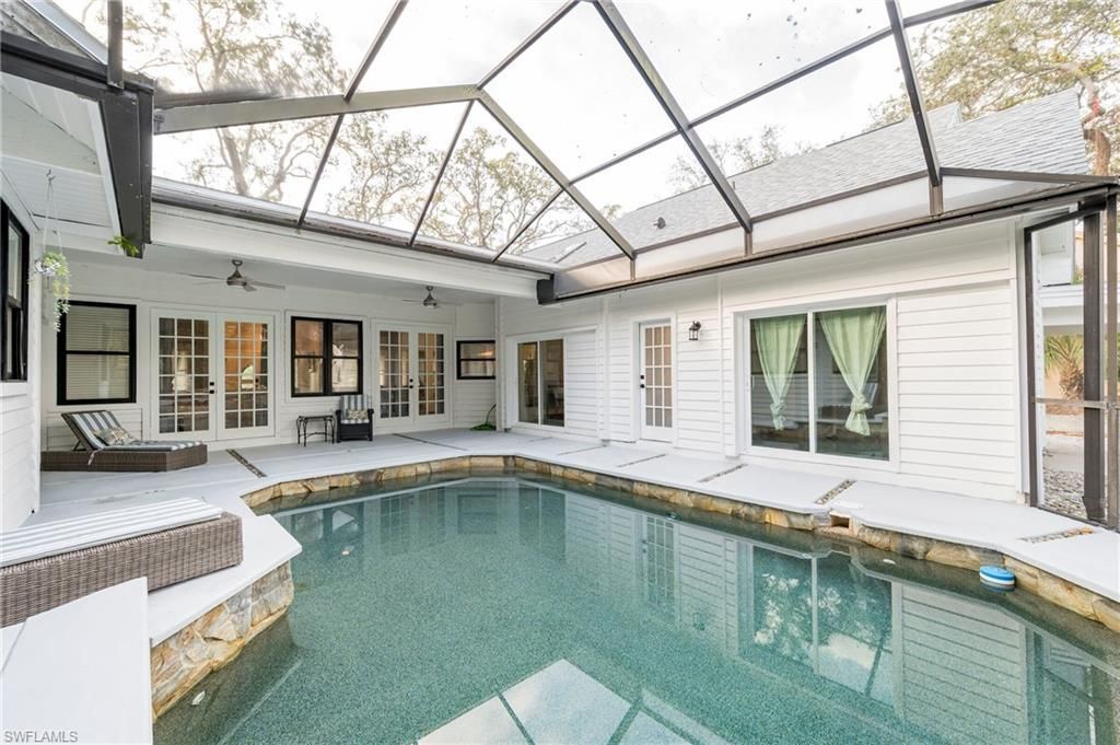 335 Sanctuary Dr , Crystal Beach, FL 34681 Photo