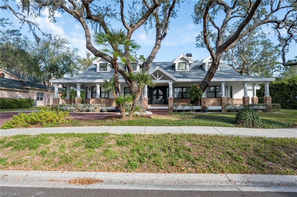 335 Sanctuary Dr , Crystal Beach, FL 34681 Photo