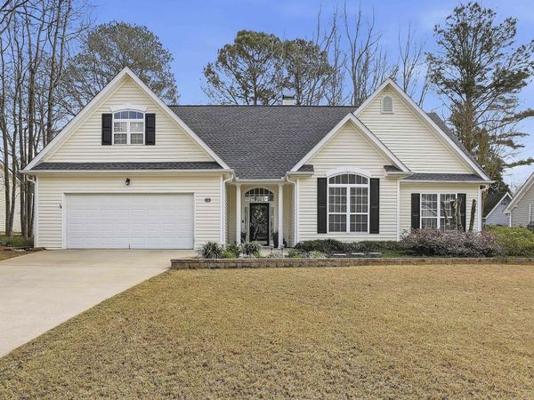 16 Forest Point, Newnan, GA 30265