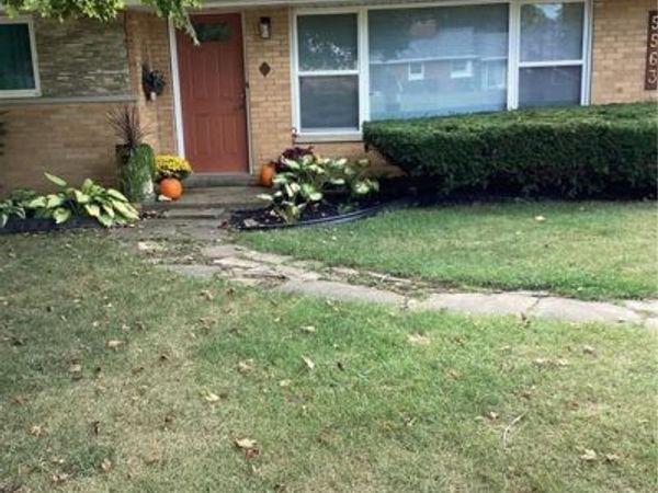 5563 Fair Valley Road, Dayton, OH 45414