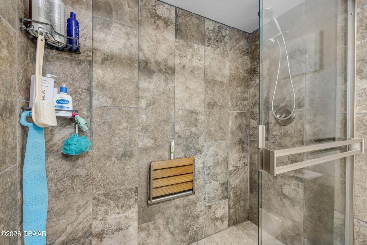 2711 Pine Tree Drive, Edgewater, FL 32141 Photo