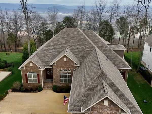 25 Ridge Bluff Circle SE, Huntsville, AL 35803