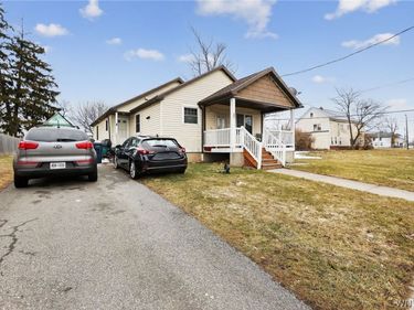 23 Guilford Street, Buffalo, NY 14212
