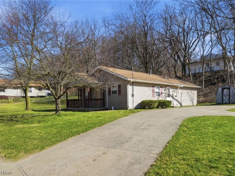 1082 Hazel Street , Akron, OH 44305 Photo 2