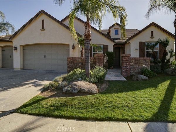 3350 Buckingham, Clovis, CA 93619