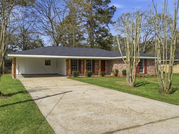 306 W Ray Dr., Hattiesburg, MS 39402