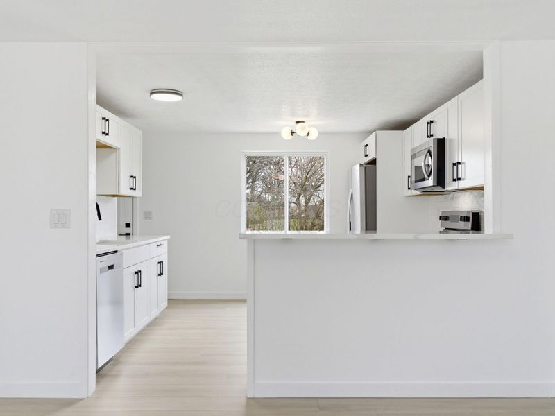 6162 Hanby Square E, Columbus, OH 43229 Photo 12