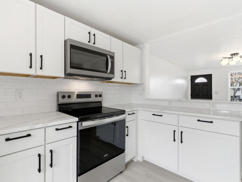 6162 Hanby Square E, Columbus, OH 43229 Photo 16