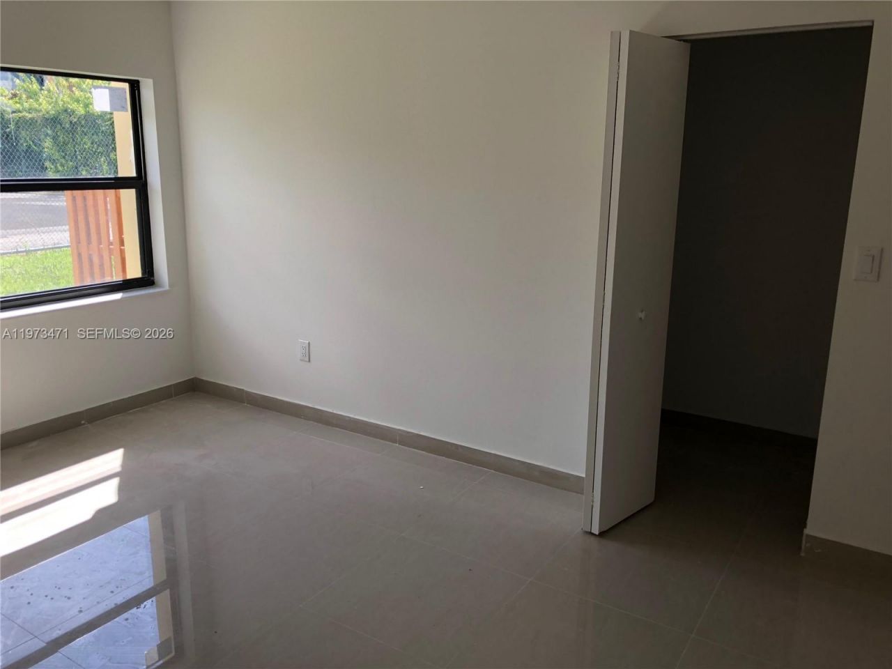 8883 Fontainebleau Blvd , Unit 101-A, Miami, FL 33172 Photo