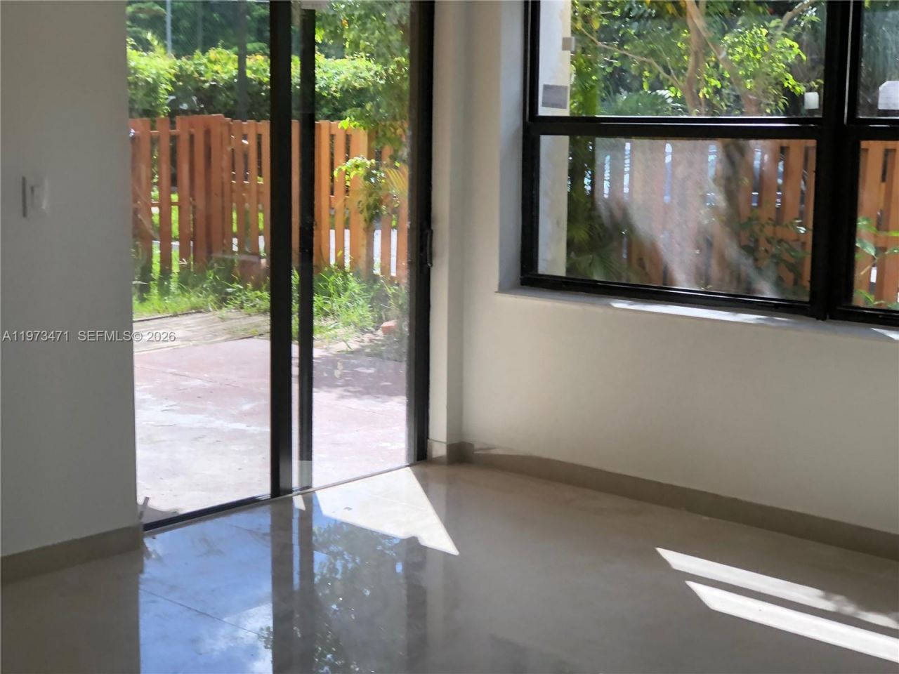 8883 Fontainebleau Blvd , Unit 101-A, Miami, FL 33172 Photo