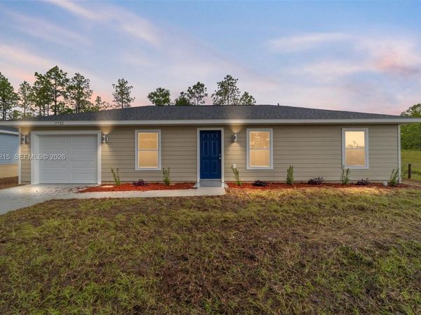 15594 SW 38th Place, Ocala, FL 33481