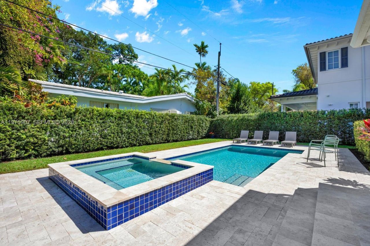 1005 Columbus Blvd , Coral Gables, FL 33134 Photo