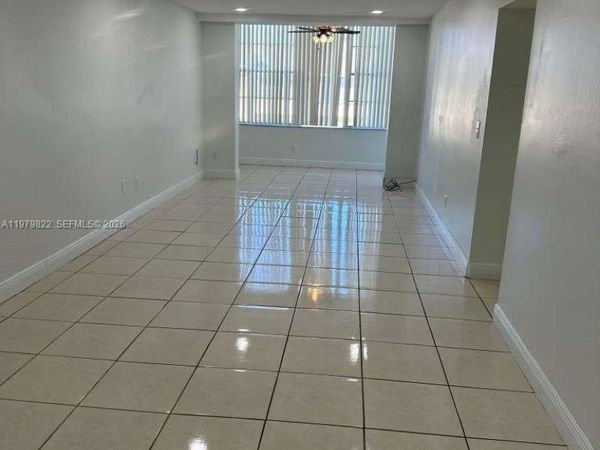 7355 W 4th Ave , Unit 216, Hialeah, FL 33014