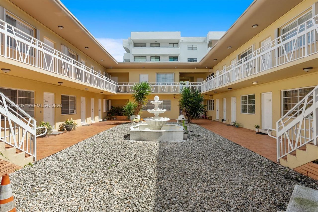 7331 Gary Ave, Unit 206, Miami Beach, FL 33141 Photo