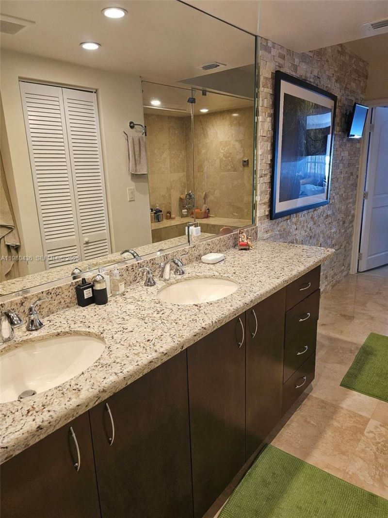 3 Grove Isle Dr, Unit C1703, Miami, FL 33133 Photo