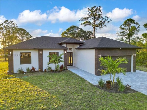 1601 Clark Ave , Lehigh Acres, FL 33972