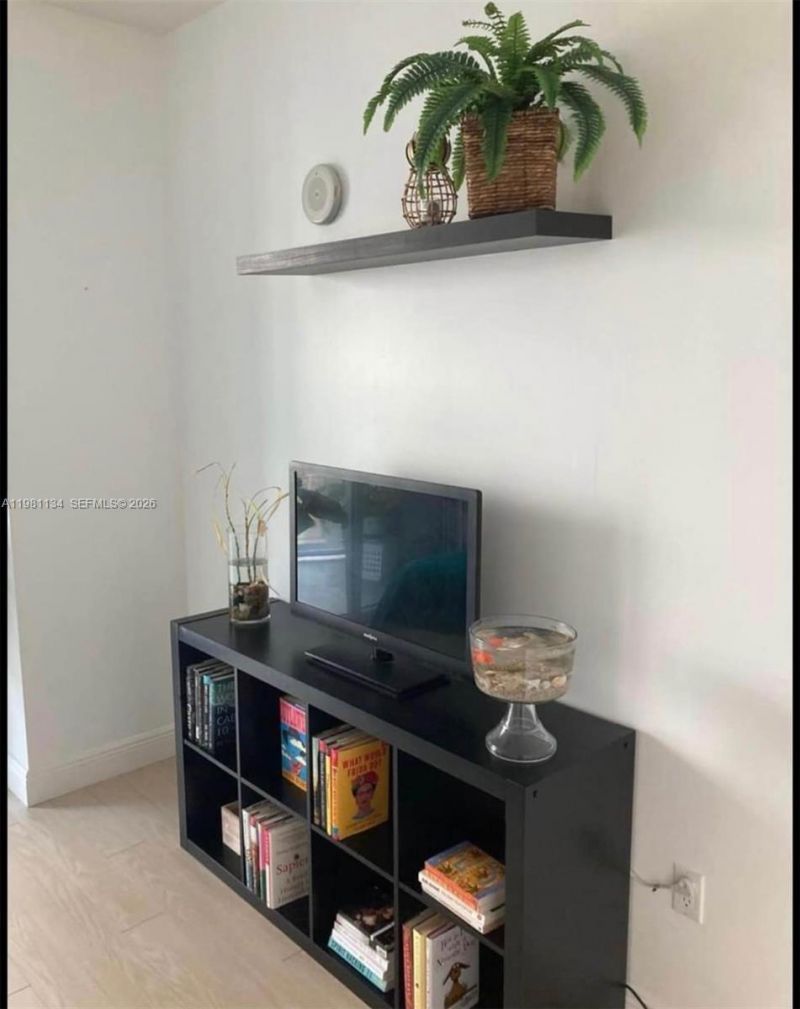 1111 SW 1st Ave, Unit 1116-N, Miami, FL 33130 Photo