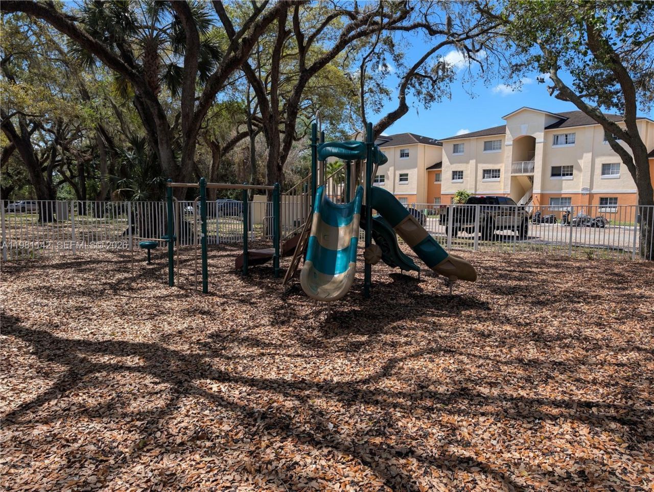 3680 N 56th Ave , Unit 827, Hollywood, FL 33021 Photo