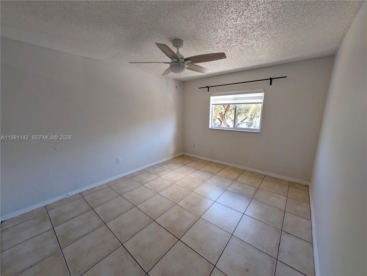 3680 N 56th Ave , Unit 827, Hollywood, FL 33021 Photo