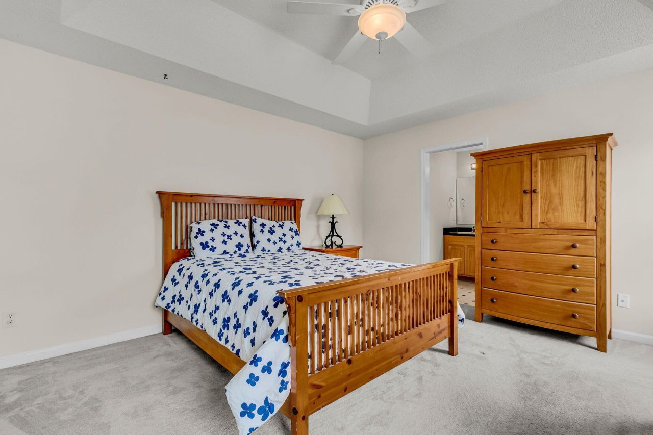 112 Avoncliff Court Photo 18