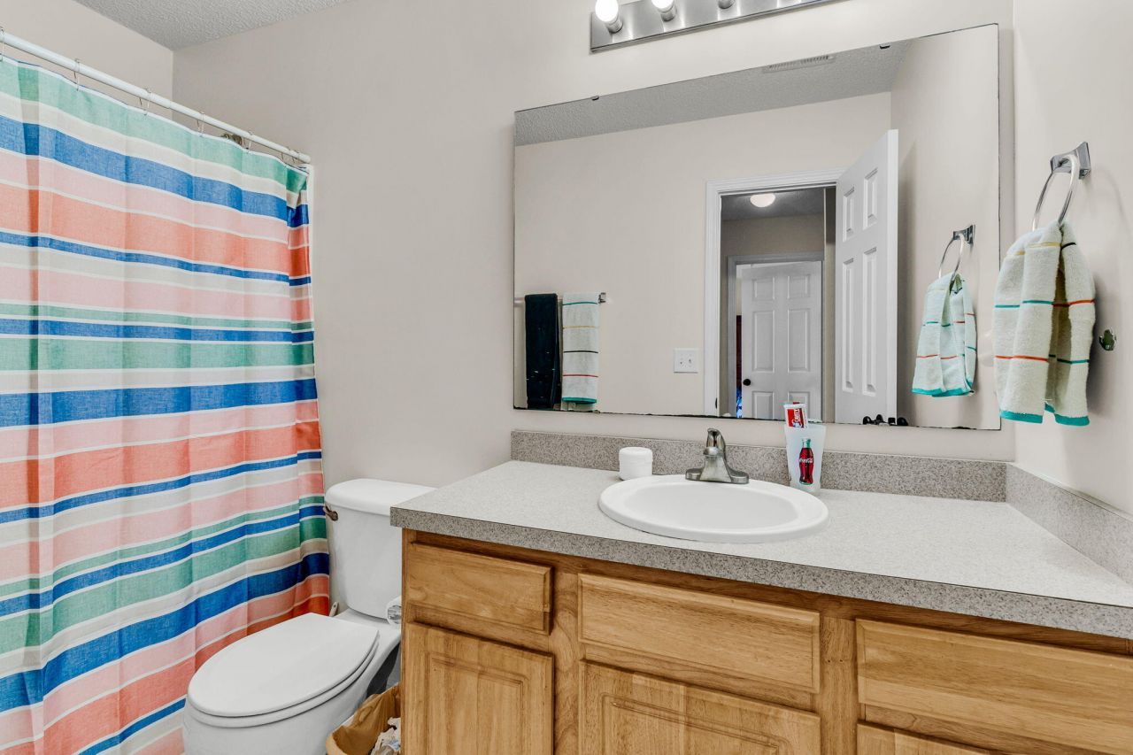 112 Avoncliff Court Photo 24