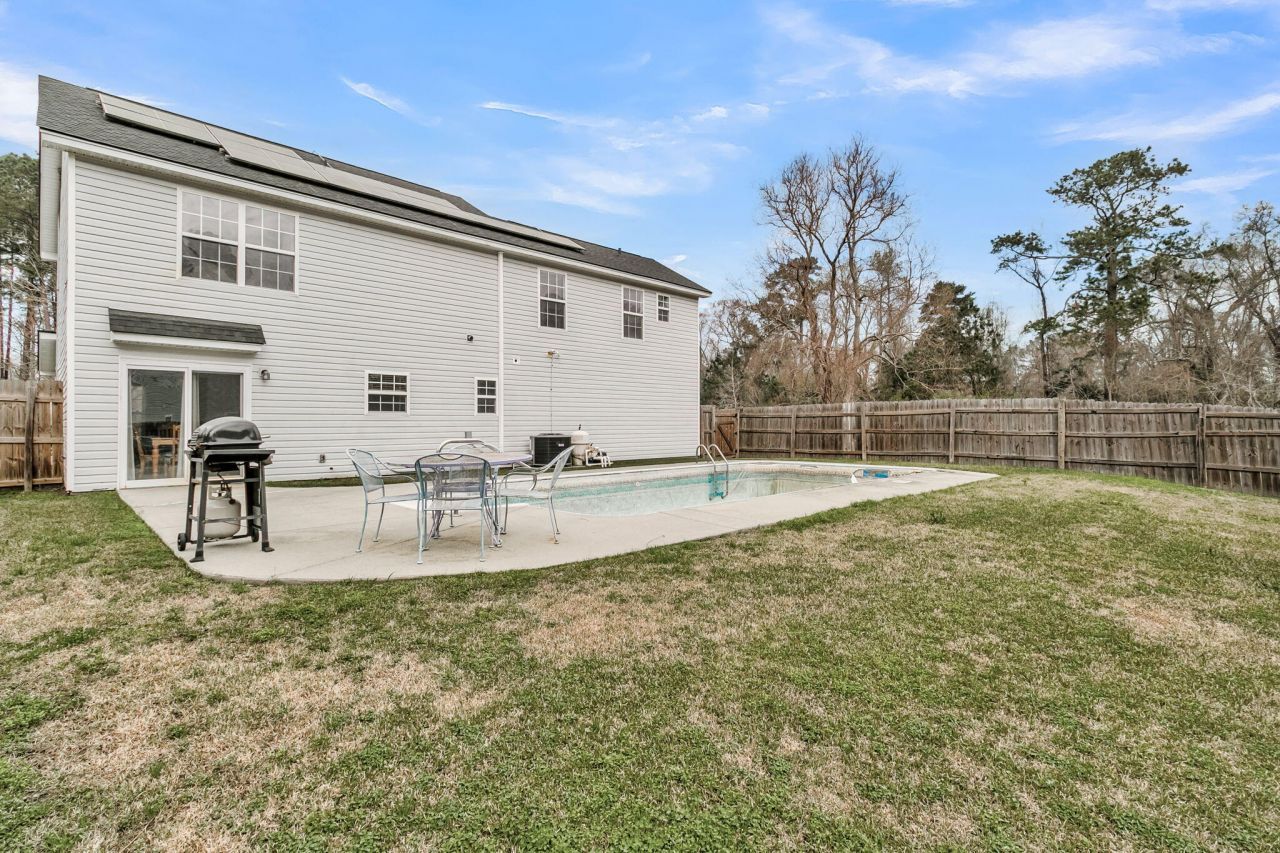 112 Avoncliff Court Photo 28