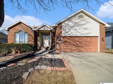 15024 Spaulding Street, Omaha, NE 68116