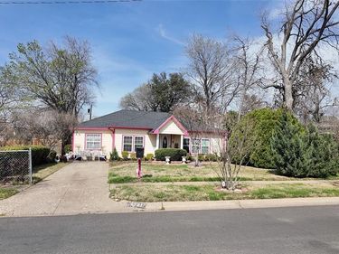 4521 Kelton Drive, Dallas, TX 75209