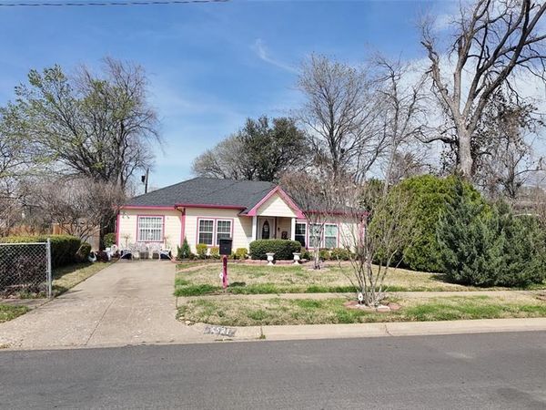 4521 Kelton Drive, Dallas, TX 75209