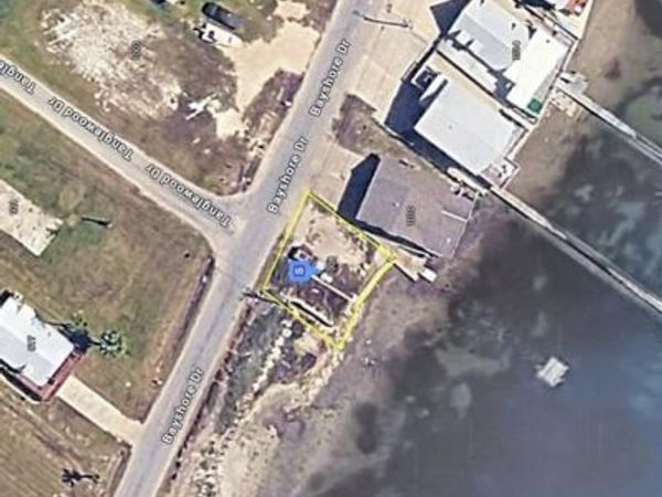 1008 Bayshore Drive, Ingleside, TX 78362