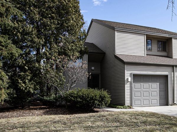 2916 N RANKIN STREET, Appleton, WI 54911