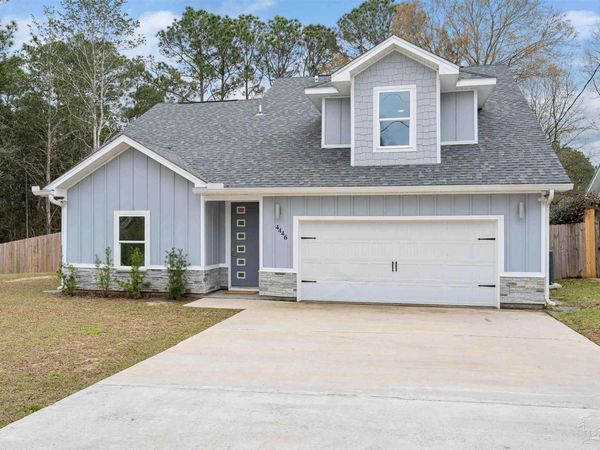 4446 Old Antioch Rd, Crestview, FL 32536