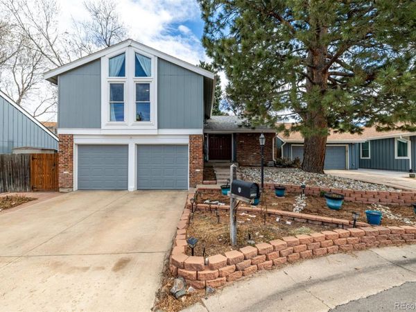 2946 S Moline Place, Aurora, CO 80014