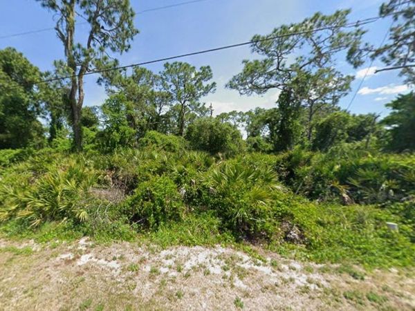 5544 N HUCKLEBERRY LAKE DRIVE , SEBRING, FL 33875