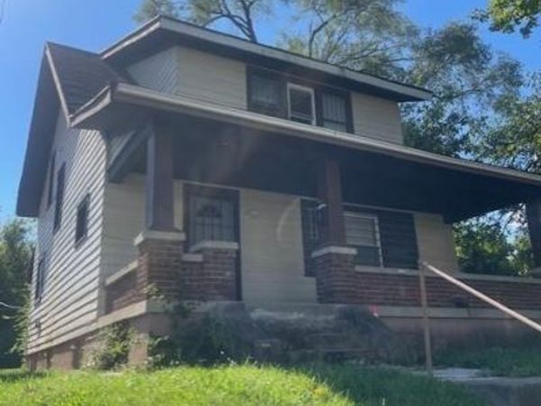 52 Fernwood, Dayton, OH 45405