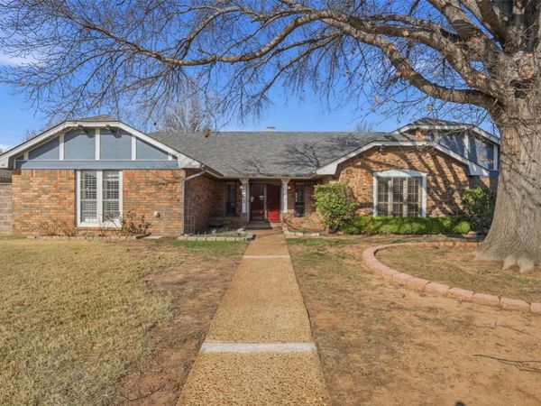 9601 S Allen Drive, Oklahoma City, OK 73139
