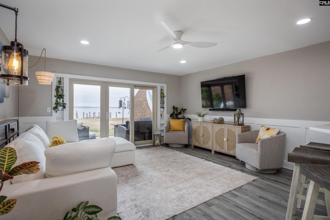 20 Indian Creek Trail Photo 8