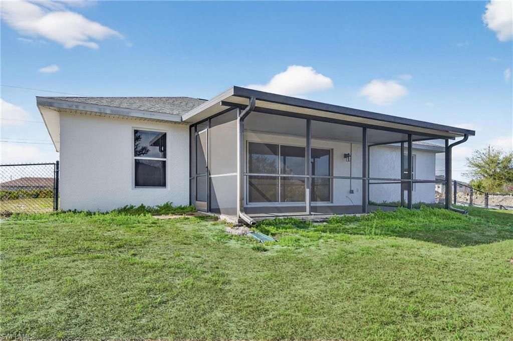 2710 61st St W, Lehigh Acres, FL 33971 Photo