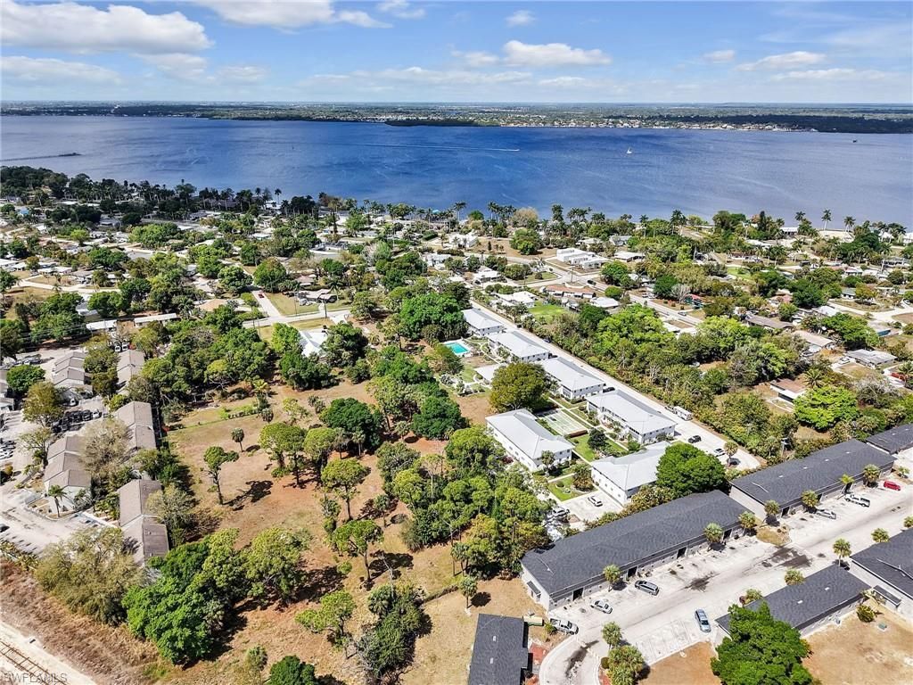 431 Van Buren St , Unit C6, Fort Myers, FL 33916 Photo