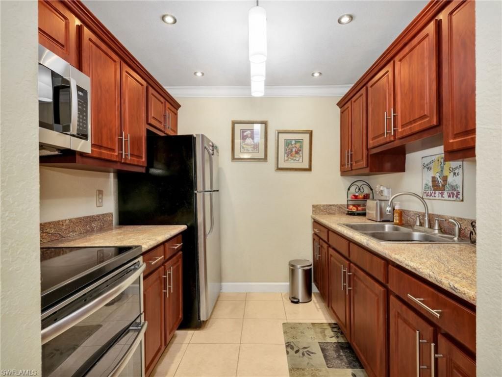 431 Van Buren St , Unit C6, Fort Myers, FL 33916 Photo