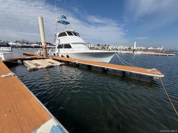 148 City Island Avenue , Unit D29, Bronx, NY 10464