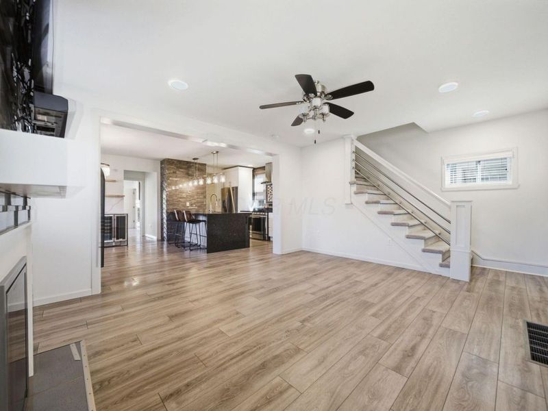 1570 E Rich Street, Columbus, OH 43205 Photo 12